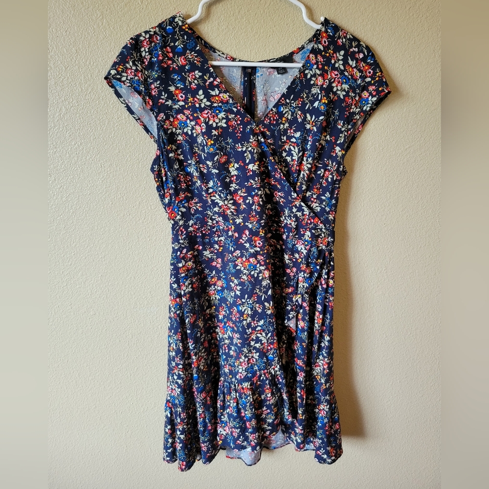 J. Crew Ruffle Front Mini Faux Wrap Dress Tapestry Floral Print Cap Sleeve, 6P